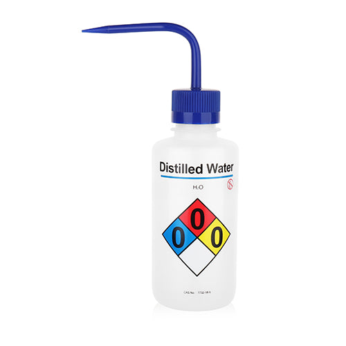 Tryskawka polietylenowa z szeroką szyją 500ml z napisem DISTILLED WATER z niebieską nakrętką
